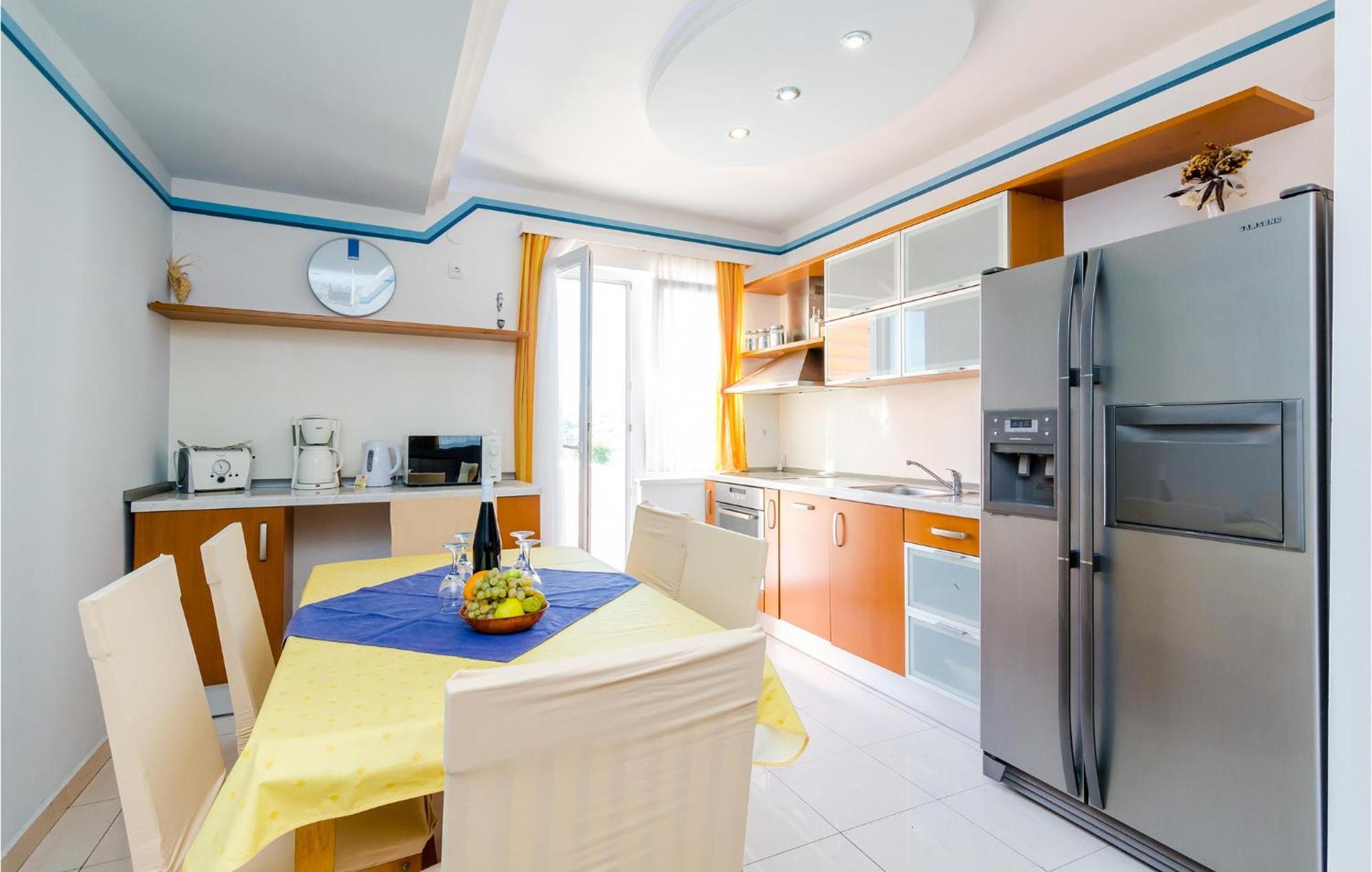 Gorgeous Apartment In Slano With Kitchen المظهر الخارجي الصورة